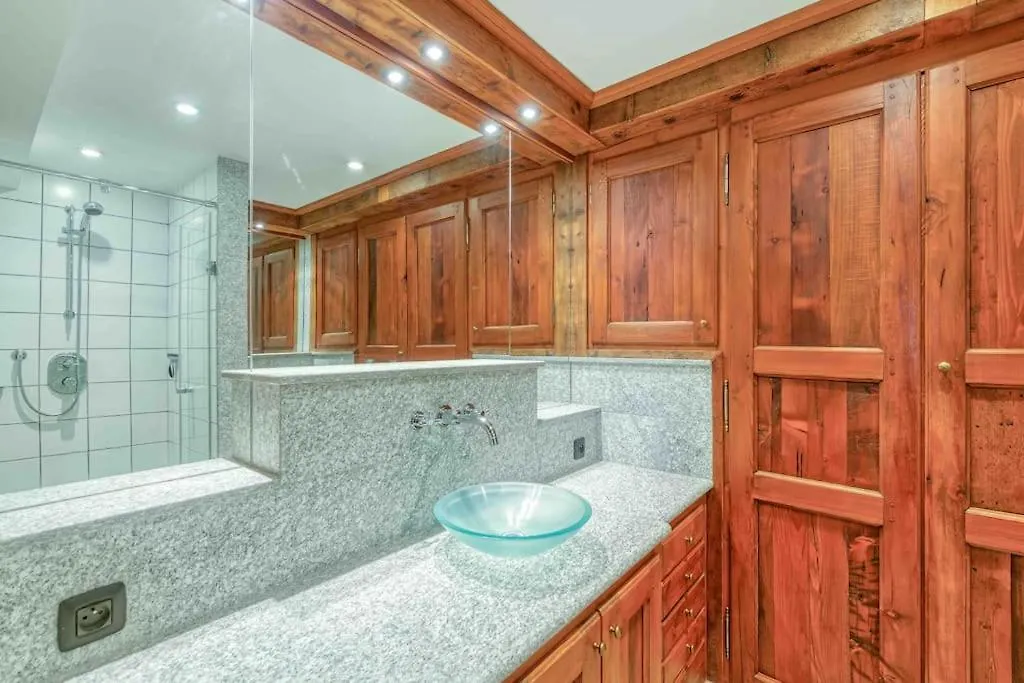 Chamonix Centre, « Lucille »,Balcon, Vue Imprenable Et Parking Apartment