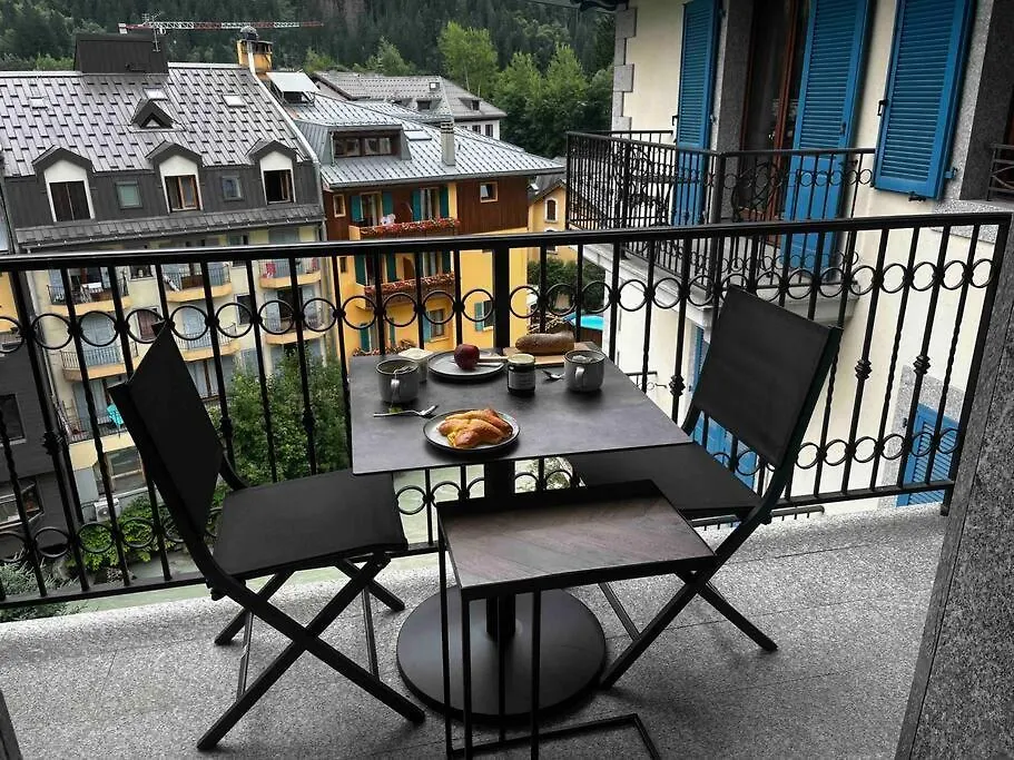 Chamonix Centre, « Lucille »,Balcon, Vue Imprenable Et Parking Apartment France